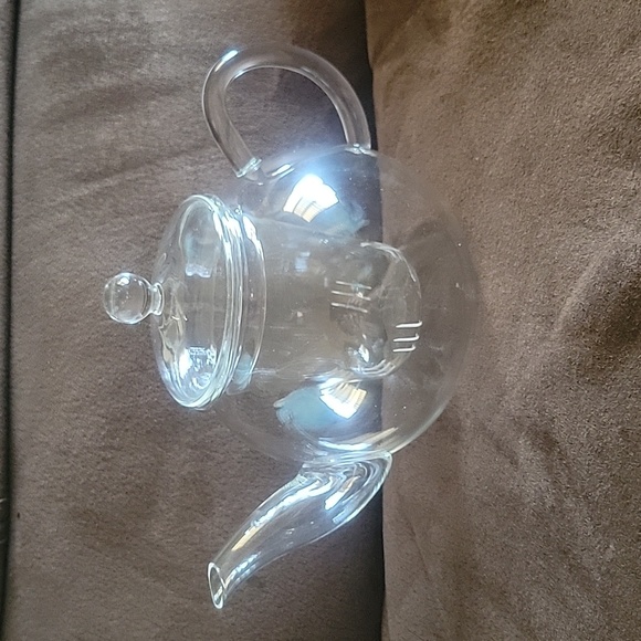 Glass Teapot - Picture 2 of 7